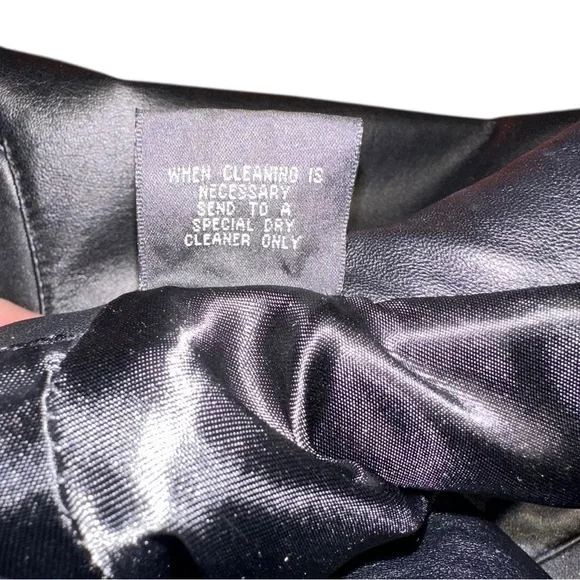 Vintage Luis Alvear ~ Women’s 100% Genuine Soft Leather Black Jacket ~ Size L - Picture 10 of 14